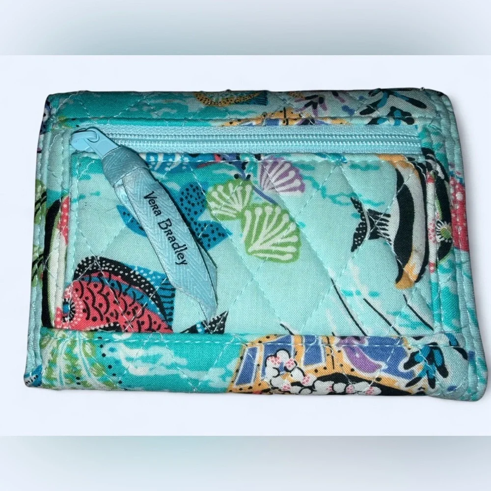 Vera Bradley Quilted Wallet Floral Aqua Blue Print Trifold NWOT